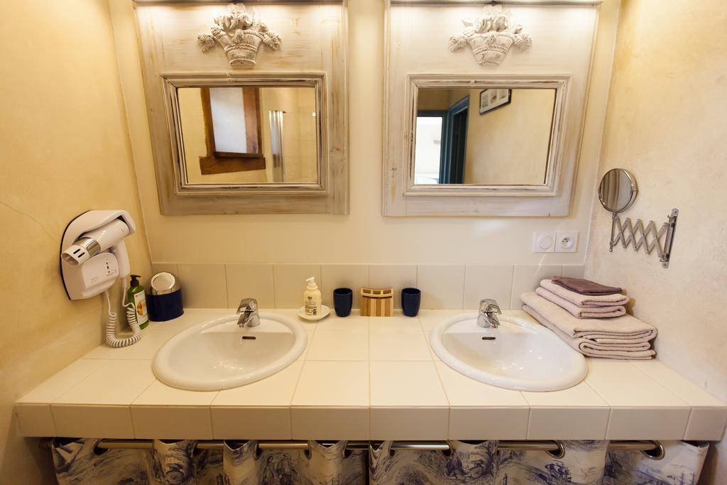 B&B Manoir Du Clos Clin Pleurtuit Δωμάτιο φωτογραφία